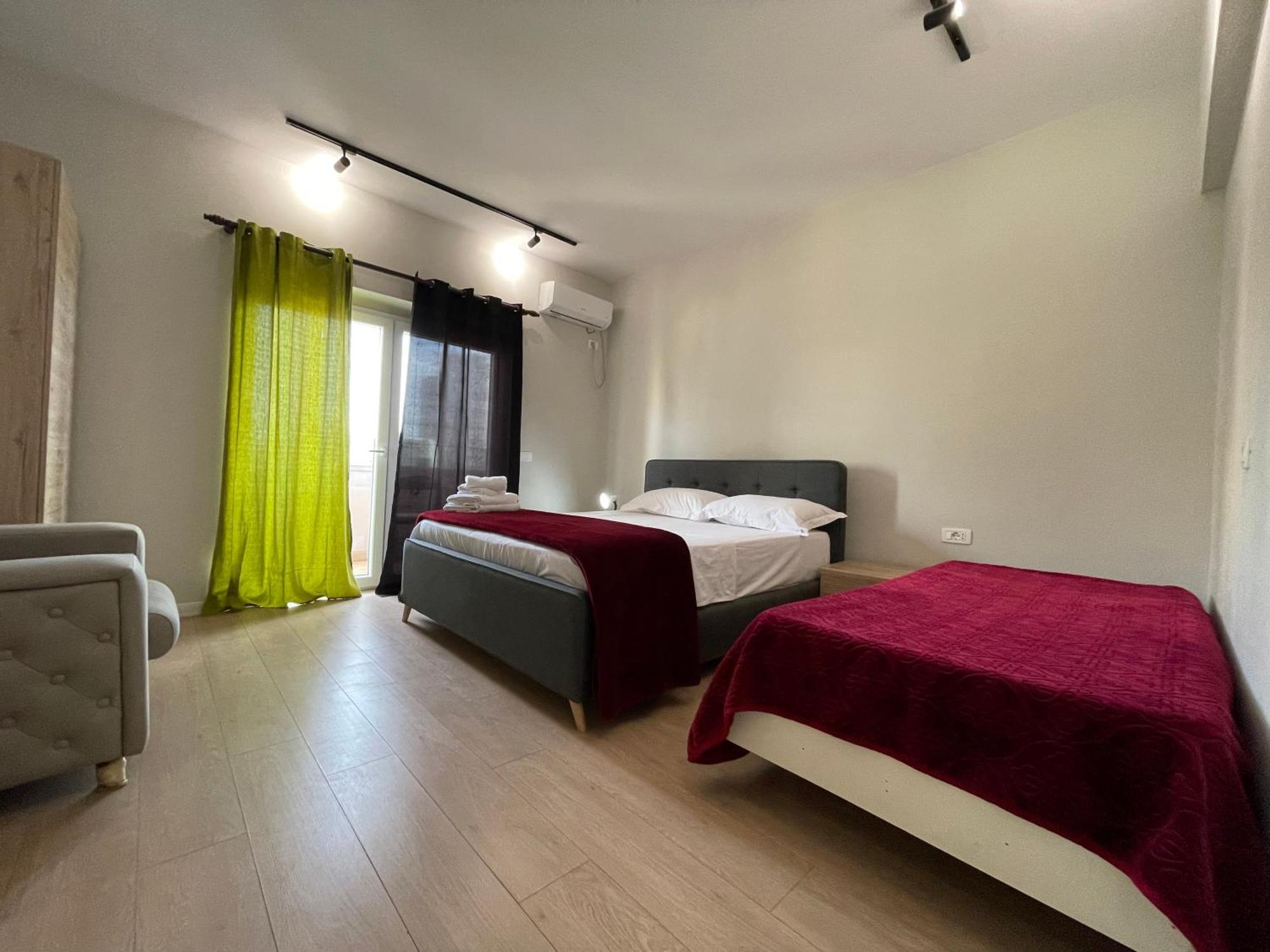 Downtown View Modern Apartment Tirana Exteriér fotografie