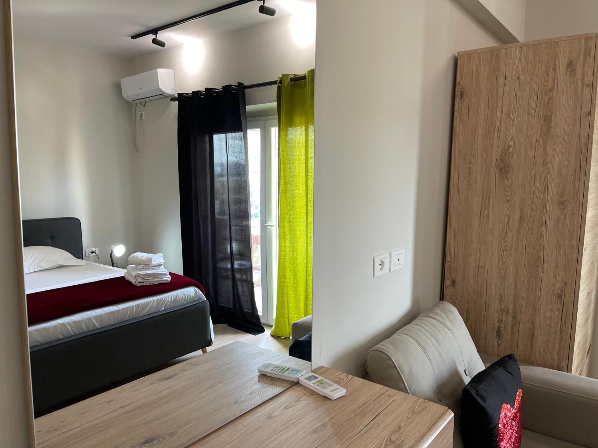 Downtown View Modern Apartment Tirana Exteriér fotografie